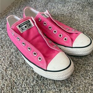 Pink Converse All Stars – Women’s 9 / Men’s